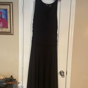 Shape FX Sleeveless Black Dress